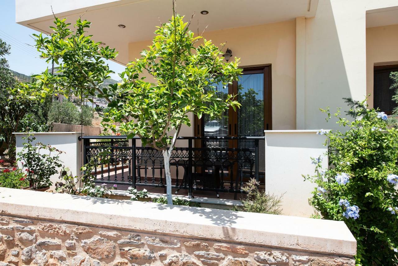 Cyrenia Guesthouse Monemvasía Exterior foto
