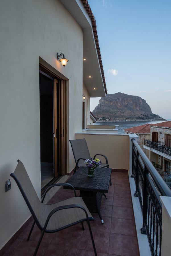 Cyrenia Guesthouse Monemvasía Exterior foto